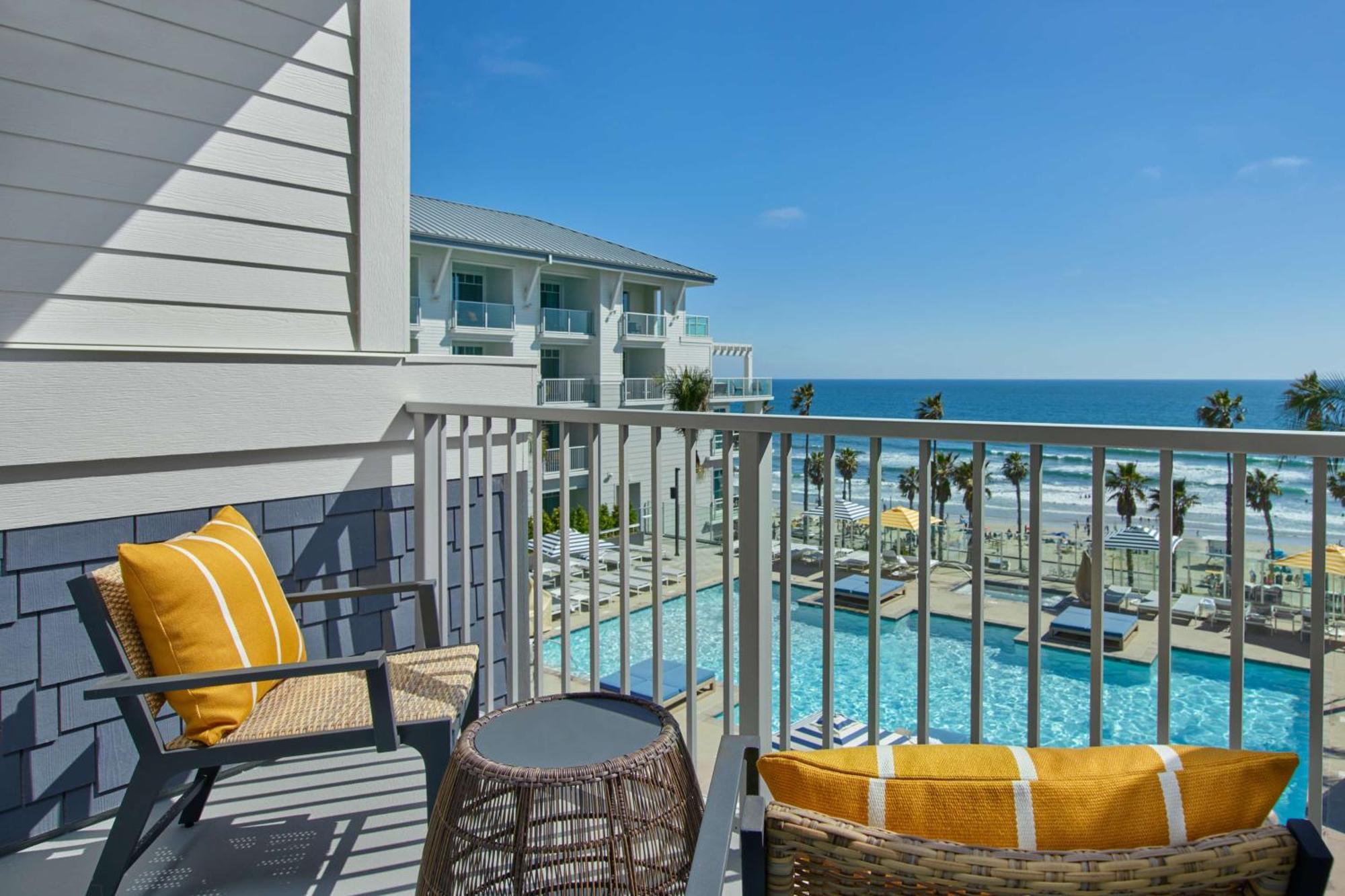 The Seabird Ocean Resort & Spa, Part Of Destination Hotel By Hyatt Oceanside Exterior photo